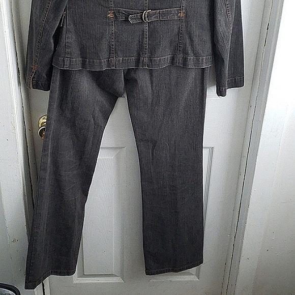 Jean set - Picture 5 of 8